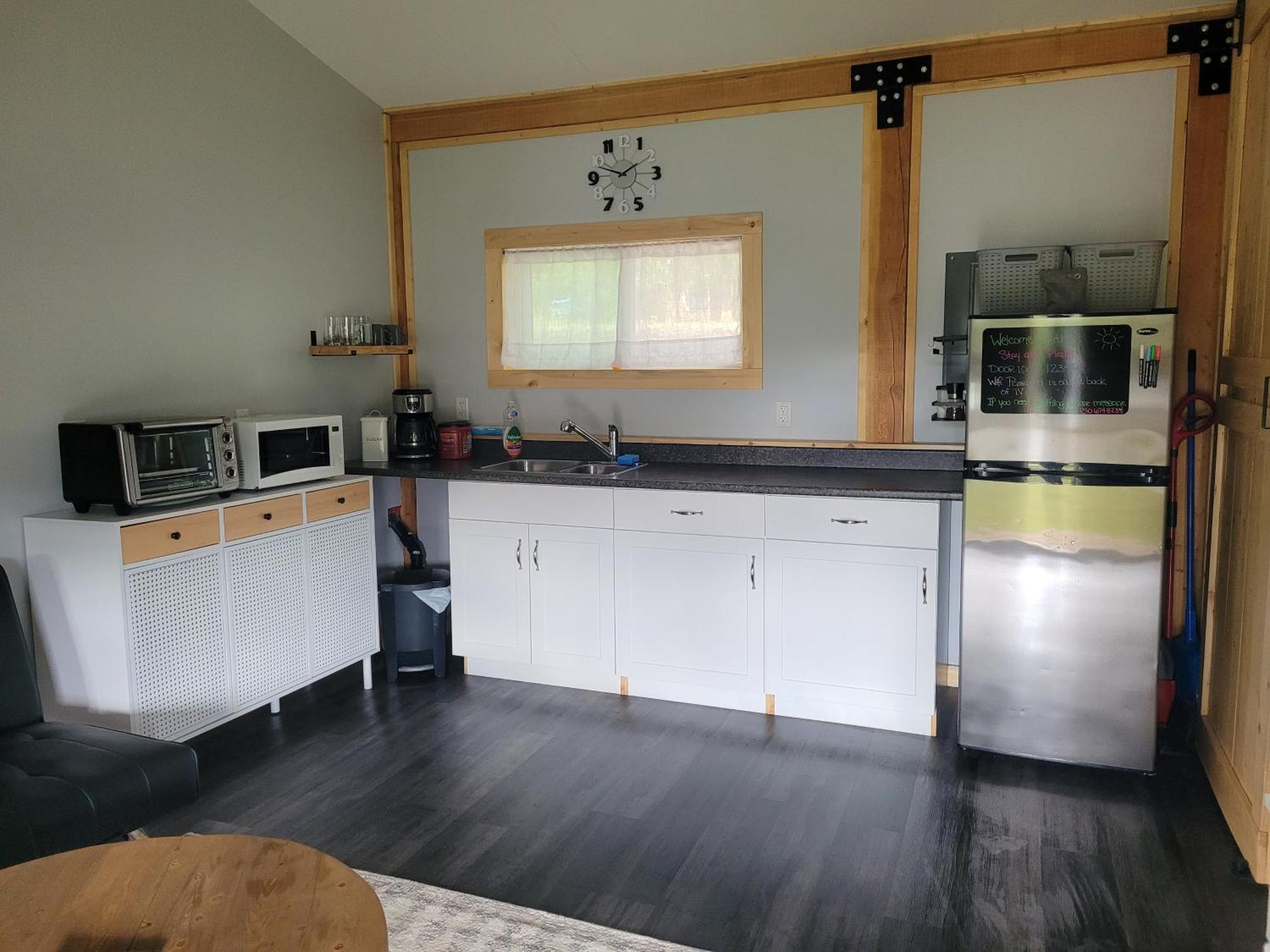 Wells Gray Stay And Play Clearwater Exterior photo